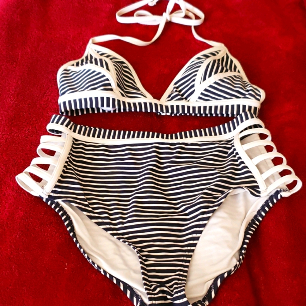 Tommy Hilfiger Bikini Size L